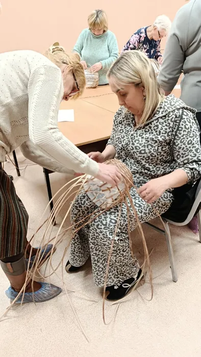 -m0xvKzLJbhD5GAQQth45UHc_xmcaG6SLx6mlytLTSmtL3ZUuYXeyE5MlESY5AIHsMaLagRpfeBrZS2lVpsVF0De