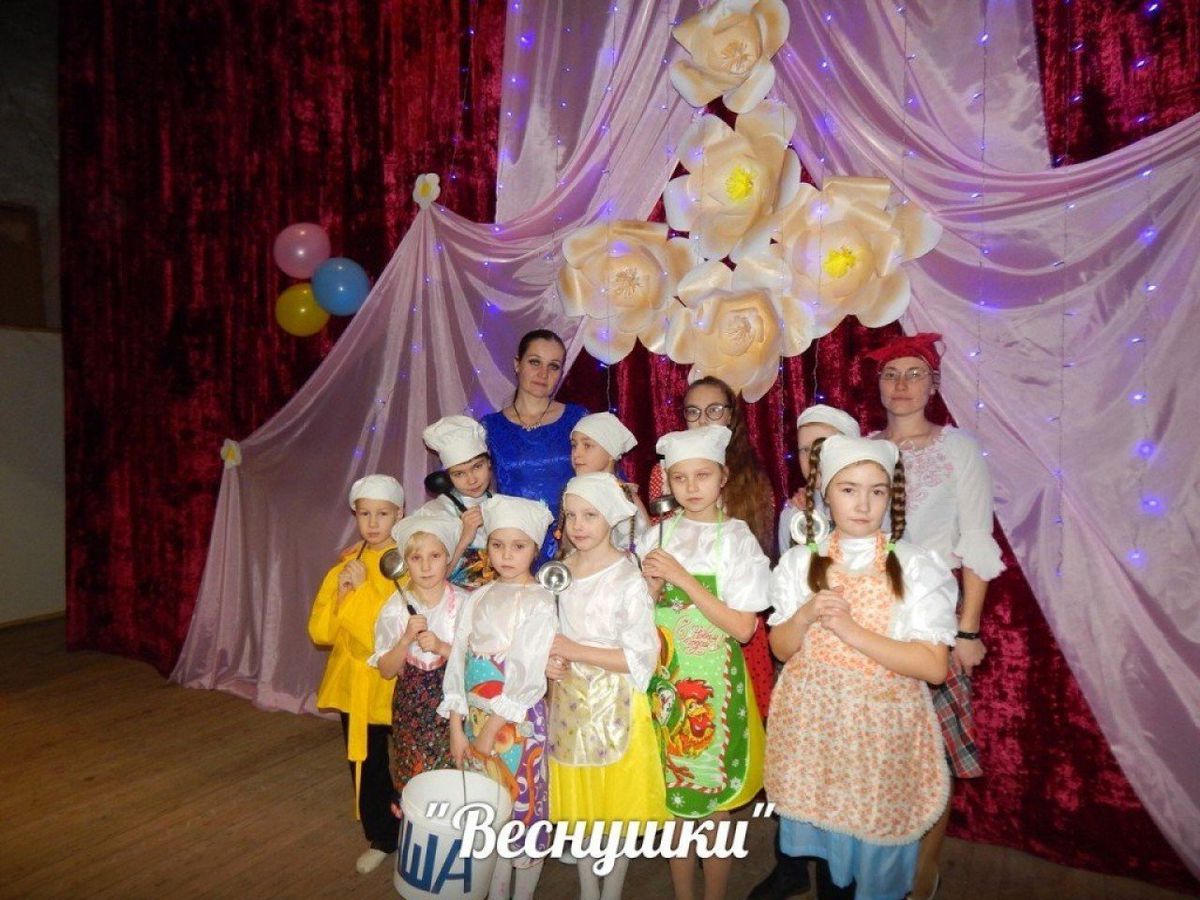 Танцевальный кружок «Веснушки» младшая группа.